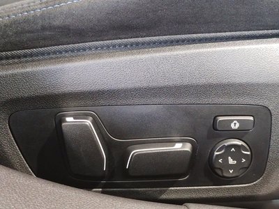 2025 BMW 3 SERIES 缩略图 23