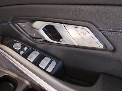 2025 BMW 3 SERIES 缩略图 63