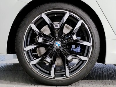 2025 BMW 3 SERIES 缩略图 18