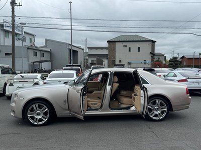 ROLLS-ROYCE GHOST - 9