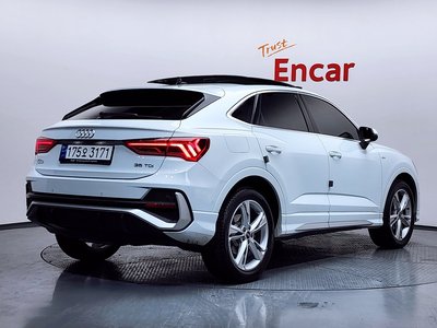 AUDI Q3 - 3