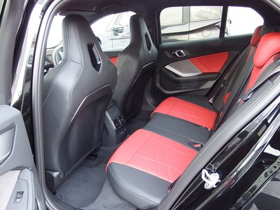 2025 BMW 1 SERIES 缩略图 63