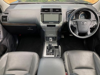 TOYOTA LAND CRUISER PRADO - 2