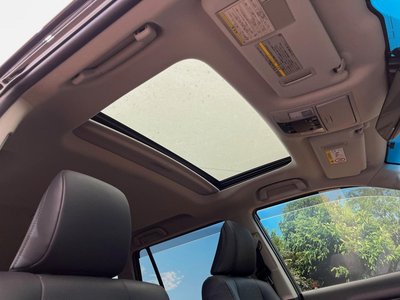 TOYOTA LAND CRUISER PRADO - 3