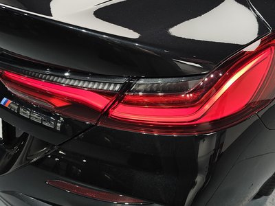 صورة 10 لـ 2025 BMW 8 SERIES