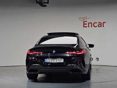 صورة 4 لـ 2025 BMW 8 SERIES