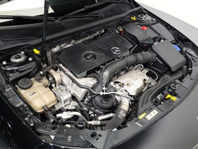 MERCEDES-BENZ CLA - 7