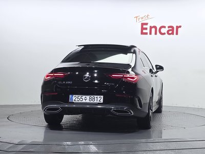 MERCEDES-BENZ CLA - 3