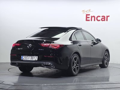 MERCEDES-BENZ CLA - 4