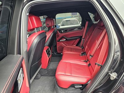 PORSCHE CAYENNE - 10