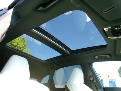 صورة مصغرة 32 لـ 2025 Lexus RX
