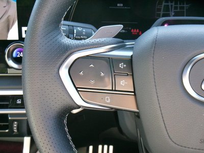 صورة مصغرة 50 لـ 2025 Lexus RX