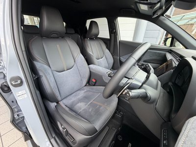 2025 Lexus LBX 照片 9