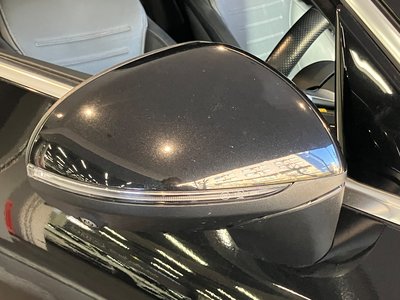 MERCEDES-BENZ GLC - 10