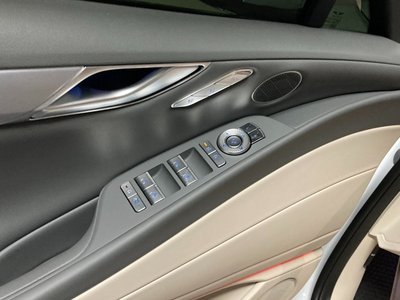 GENESIS G80 (RG3) - 9