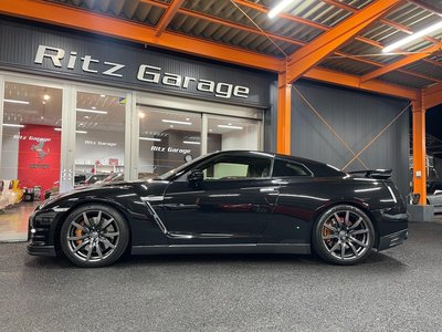 NISSAN GT-R - 5