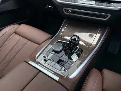 صورة مصغرة 43 لـ 2022 BMW X5