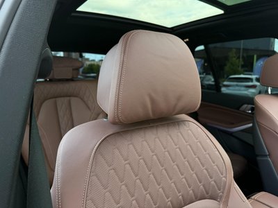 صورة 10 لـ 2022 BMW X5