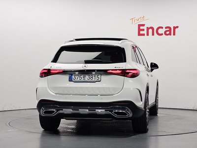 MERCEDES-BENZ GLC - 4