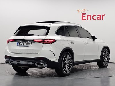 MERCEDES-BENZ GLC - 3