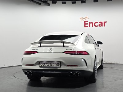 MERCEDES-BENZ AMG GT - 3