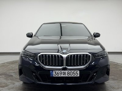BMW 5 SERIES - 2