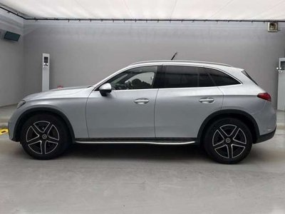 MERCEDES-BENZ GLC - 5