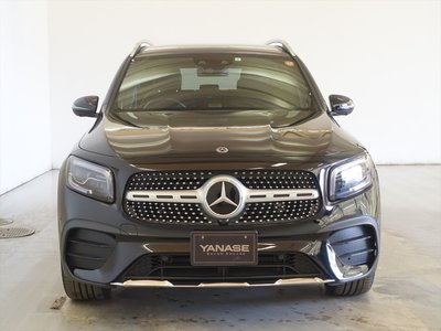 MERCEDES-BENZ GLB - 2
