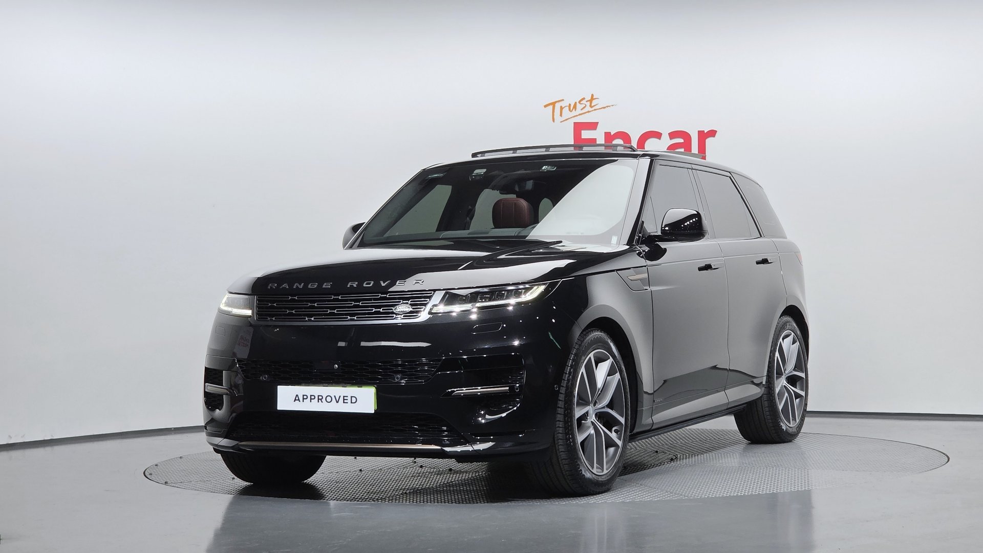 LAND ROVER RANGE ROVER SPORT - View 1