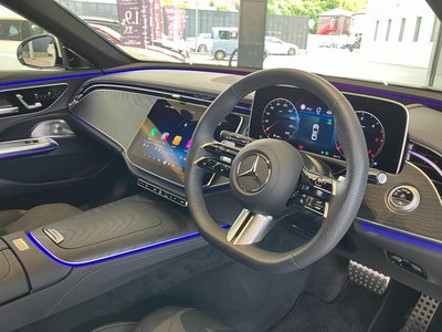 MERCEDES-BENZ E-CLASS - 5