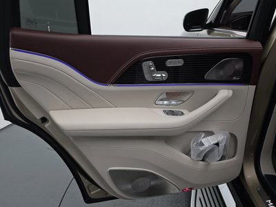 2023 Mercedes-BENZ GLS thumbnail 15