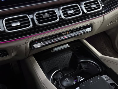2023 Mercedes-BENZ GLS thumbnail 31