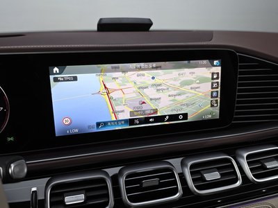 2023 Mercedes-BENZ GLS thumbnail 21