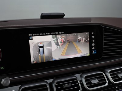 2023 Mercedes-BENZ GLS thumbnail 22