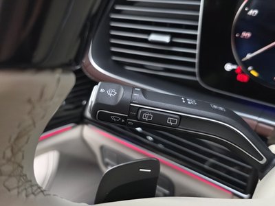 2023 Mercedes-BENZ GLS thumbnail 38
