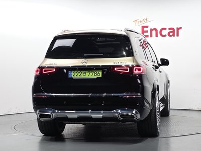 2023 Mercedes-BENZ GLS photo 4