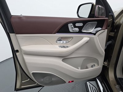 2023 Mercedes-BENZ GLS thumbnail 14