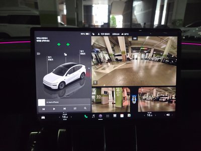 2026 Tesla MODEL Y photo 10