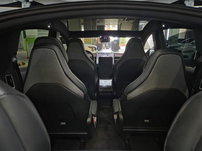 2026 Tesla MODEL Y photo 5