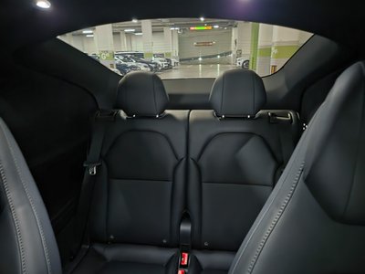 2026 Tesla MODEL Y photo 7