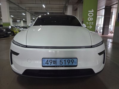 2026 Tesla MODEL Y photo 1