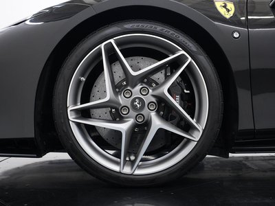 صورة 5 لـ 2020 Ferrari F8 TRIBUTO