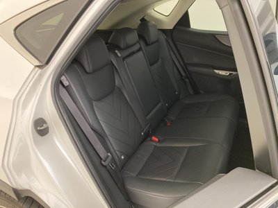 صورة مصغرة 31 لـ 2023 Lexus NX