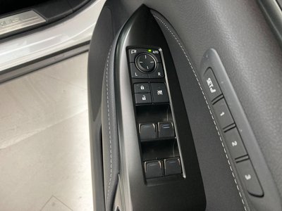 صورة مصغرة 16 لـ 2023 Lexus NX
