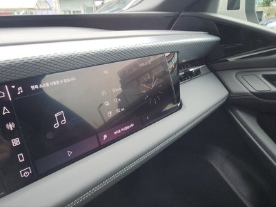 2025 AUDI A6 E-TRON — фото 9