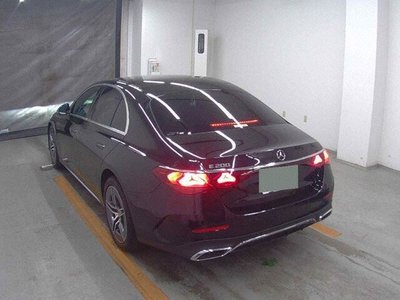 صورة 1 لـ 2024 Mercedes-BENZ E-CLASS