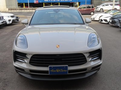 2020 Porsche MACAN thumbnail 12