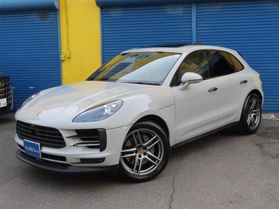 2020 Porsche MACAN thumbnail 13