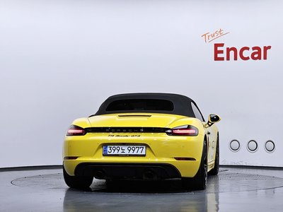 2024 Porsche 718 — фото 3