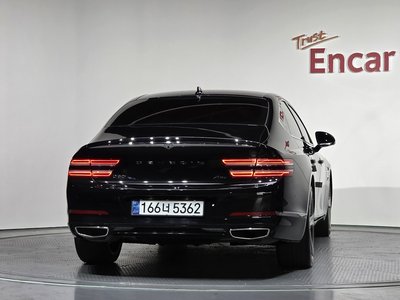 GENESIS G80 (RG3) - 4